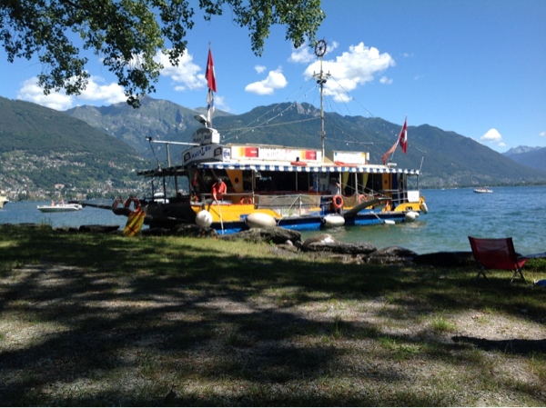 Floating bar Floating bar